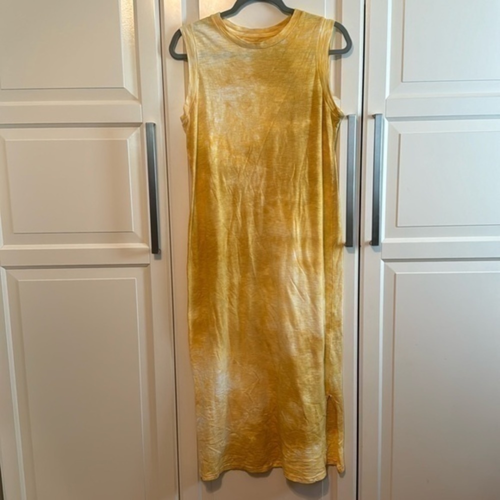 Universal Thread maxi dress, size small